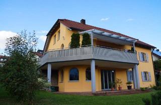 Einfamilienhaus kaufen in 92712 Pirk, Pirk - Einfamilienhaus mit Einliegerwohnung Südhang Erdwärme kurzfristig
