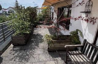Wohnung kaufen in 85757 Karlsfeld, **Tolle Dachterrassen-Wohnung** Sonnige 3 Zimmer-ETW mit KG-Hobbyraum in Karlsfeld