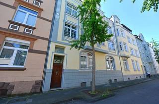 Wohnung kaufen in 53721 Siegburg, Attraktive Kapitalanlage - vermietete Altbauwohnung in Siegburg Zentrum