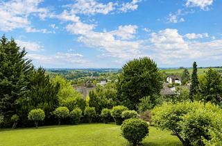 Wohnung kaufen in 94086 Bad Griesbach, Erdgeschosswohnung mit Fernblick und großem Potenzial