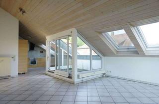 Wohnung kaufen in 72827 Wannweil, Sonnige, helle 3 Zimmer-Dachgeschoss-Eigentumswohnung mit Balkon und Tiefgaragenstellplatz