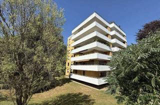 Wohnung kaufen in 86356 Neusäß, ****Traumhafte 4 ZKB, sehr hell mit 2x Balkon, Lift und 2 TGs, frei