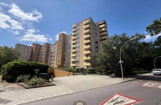 Wohnung kaufen in 13587 Spandau, Über den Dächern von Hakenfelde*ruhige 3-Zi.-ETW mit Aufzug*Balkon zum Forst*ca. 74 m²*EBK