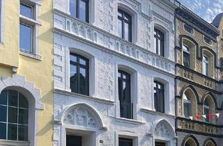 Wohnung mieten in 41460 Neuss, -PROVISIONSFREI- Kernsanierte Altbauwohnung im 2.OG, Denkmal, Wohnküche, Parkett