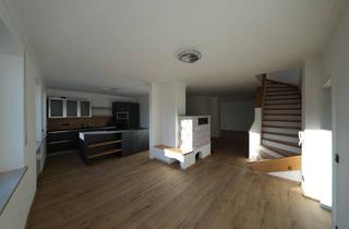 Lofts mieten in 93449 Waldmünchen, Mein neues Loft mit Dachterrasse, zwei Ebenen und Kachelofen