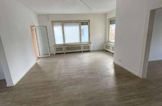 Wohnung mieten in Katternbergerstr. 272, 42655 Solingen, 3,5 Z - Balkon - Garten