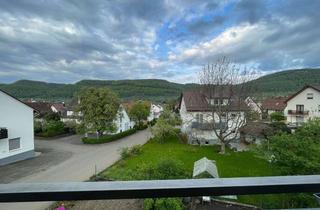 Wohnung mieten in Eichendorffstraße, 73252 Lenningen, Freundliche 3-Raum-DG-Wohnung mit EBK und Balkon in Lenningen