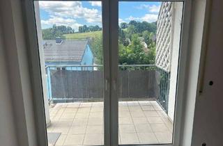 Wohnung mieten in Spessartstr 23a, 63825 Westerngrund, Helles Wohnen in Westerngrund: 2,5-Zimmer-Wohnung mit Balkon