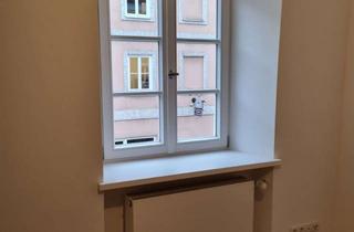 Wohnung mieten in Neustadt 523, 84028 Altstadt, Denkmalsanierte 3 Zi. Whg in der Landshuter Innenstadt mit Loggia