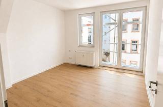 Wohnung mieten in Musikantenweg 66, 60316 Nordend-Ost, Wunderschöne Wohnung mitten in Bestlage in Frankfurt mit Küche und Balkon