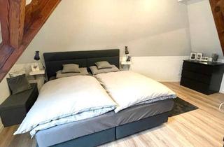 Wohnung mieten in Ludwigshafener Str., 67141 Neuhofen, offenes Wohnen mit EBK und Balkon in moderner DG-Wohnung in Neuhofen