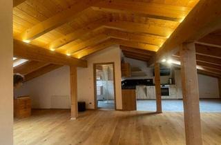 Wohnung mieten in 83737 Irschenberg, Gemütliches Dachgeschoss-Apartment im liebevoll renovierten Bauernhaus –