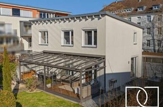 Einfamilienhaus kaufen in 91052 Süd, Traumlage am Röthelheimpark! Energieeffizientes Einfamilienhaus mit Keller und Wintergarten