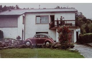 Haus kaufen in 76593 Gernsbach, Wohnhaus mit Gartenhaus und Panoramaaussicht in Gernsbach