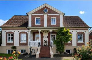 Haus kaufen in 25348 Glückstadt, SCHMUGGEROW IMMOBILIEN - Attraktives Doppelhaus mit Baugrundstück und vielfältigen Nutzungsmöglichke