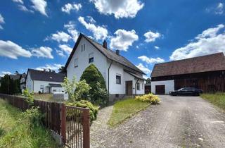 Haus kaufen in 92449 Steinberg am See, Vielseitig nutzbares Zweifamilienhaus auf großzügigem Grundstück