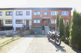 Haus kaufen in 19230 Redefin, Familienfreundlich und Modernisiert: 4-Zi.-RMH mit 2 Balkonen und schönem Garten nahe Hagenow