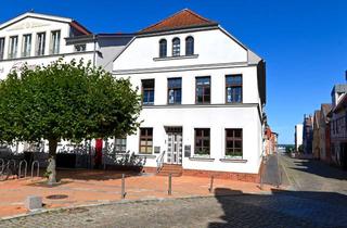Haus kaufen in Markt 14, 18356 Barth, Denkmalgeschütztes Wohn- und Geschäftshaus am Markt von Barth