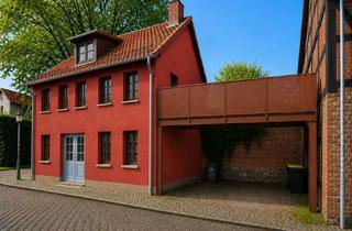Haus mieten in Hageböcker Mauer, 18273 Güstrow, Wohnen mit Charakter: Großzügiges Haus in Güstrow