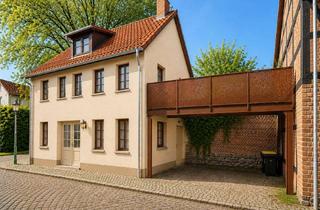 Haus mieten in Hageböcker Mauer, 18273 Güstrow, Wohnen mit Charakter: Großzügiges Haus in Güstrow