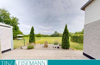 Haus mieten in 76698 Ubstadt-Weiher, Großzügige Doppelhaushälfte in Feldrandlage mit Garage und zwei Stellplätzen