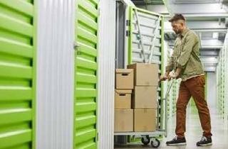 Gewerbeimmobilie kaufen in 39576 Stendal, 2025 erbaute Self Storage Anlage