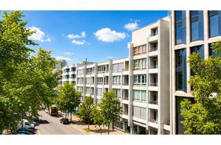 Wohnung kaufen in Kurfürstendamm, 10787 Tiergarten, Charmante 1-Zimmer-Wohnung mit Balkon und Tiefgaragenstellplatz nahe Kudamm (renovierungsbedürftig)