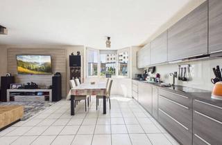 Wohnung kaufen in 63150 Heusenstamm, Hell & geräumig: Attraktive 3-Zimmer-Wohnung mit Wohnküche
