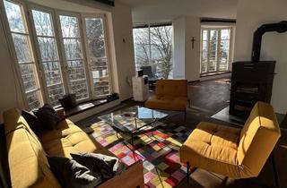 Loft kaufen in 73547 Lorch, Split-Level-Architektenwohnung mit markanter Glasarchitektur und offenem Loftcharakter