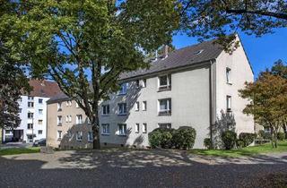 Wohnung mieten in Raffelberger Straße 21, 45145 Frohnhausen, 2-Zimmer-Wohnung in Essen Frohnhausen mit Blick auf Grünflächen