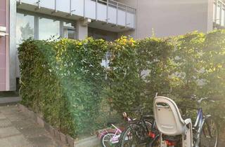 Wohnung mieten in Erich-Klausener-Straße 18, 40789 Monheim, Gut geschnittene 3-Zimmer Wohnung im EG mit eigenem GARTEN
