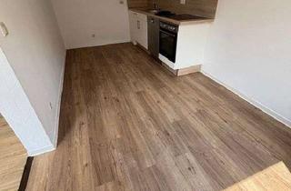 Wohnung mieten in Hans-Böckler-Allee 56, 24536 Einfeld, Charmante 2-Zimmer Wohnung zum 01.08.2026!