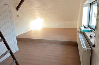 Wohnung mieten in 32584 Löhne, Frisch renovierte 3 Zimmer Dachgeschoss Wohnung