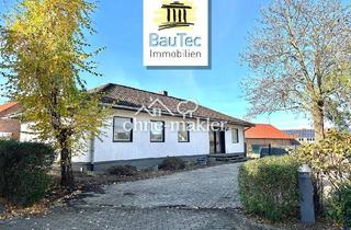 Einfamilienhaus kaufen in 31180 Giesen, Winkelbungalow - großes Grundstück - Zentral in Giesen