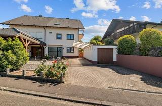 Doppelhaushälfte kaufen in 77948 Friesenheim, Familienfreundliche Doppelhaushälfte mit Terrasse inklusive Garten, Garage, Keller & Ortsrandlage