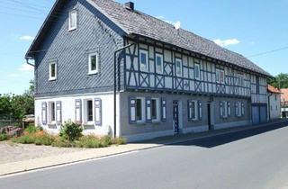 Haus mieten in Gompertshäuser Dorfstraße 112, 98663 Gompertshausen, Erstbezug nach Kernsanierung: Freistehendes Haus mit Einliegerwohnung, Garten & 2 Garagen