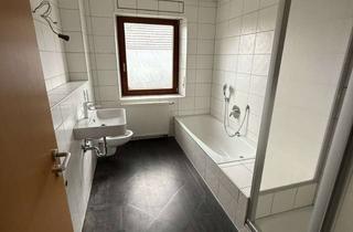 Anlageobjekt in Hanauerstraße 12, 77839 Lichtenau, Mehrfamilienhaus mit großem Grundstück und Baupotential bei Achern