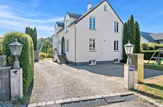 Haus kaufen in 78234 Engen, PROVISIONSFREI- Ihr neues Zuhause - Architektonische Eleganz trifft ländliche Gelassenheit