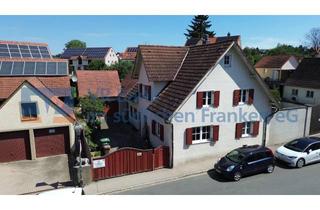 Einfamilienhaus kaufen in 91792 Ellingen, Einfamilienhaus mit Scheune und Potenzial in Ellingen