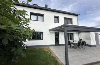 Doppelhaushälfte kaufen in 63762 Großostheim, Exklusive Doppelhaushälfte mit Premium-Ausstattung, Doppelgarage und traumhaftem Garten