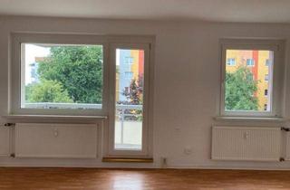 Wohnung mieten in Lindemannstraße 33, 99867 Gotha, Familienfreundlich wohnen mit Balkon