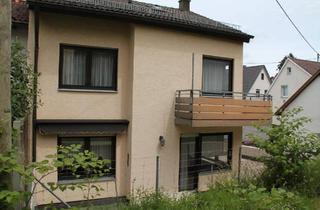 Einfamilienhaus kaufen in 70599 Stuttgart, Stuttgart - Gepflegtes Einfamilienhaus mit Einlagerwohnung