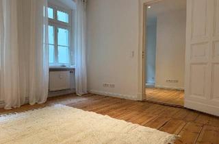Wohnung kaufen in Schwartzkopffstraße, 10119 Berlin, Berlin - Frisch sanierte 2 Zimmer Wohnung in Berlin-Mitte