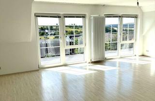 Wohnung kaufen in Schloßstraße 11, 72379 Hechingen, Exklusive 2,5-Zimmerwohnung im 1.Dachgeschoß mit großem Balkon, Aufzug und Panoramablick