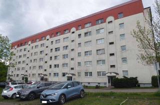 Wohnung kaufen in Dr.- Friedrich- Wolf- Straße 64, 08529 Reusa, Eigennutzer oder Kapitalanleger... 2 Zimmer Wohnung mit Balkon, Einbauküche und PKW- Stellplatz