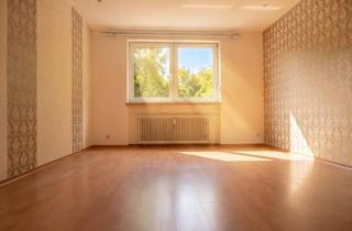 Wohnung kaufen in 66133 Saarbrücken, 4-ZKB-Eigentumswohnung mit eigenem Gartenzugang- ideal zur Eigennutzung oder als Kapitalanlage!