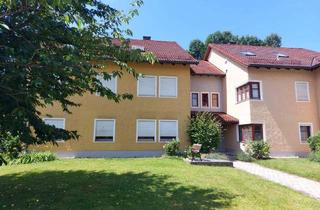 Wohnung kaufen in 94099 Ruhstorf, Wunderschöne Dachgeschosswohnung mit viel Platz im Herzen von Ruhstorf