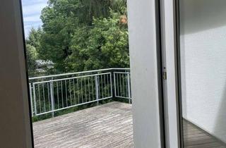 Wohnung mieten in An Der Alche 29, 57072 Siegen, Viel Platz für den Alltag in der 3-Zimmer-Wohnung in Siegen