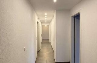 Wohnung mieten in Birkenstraße, 46242 Fuhlenbrock, Großzügige 4,5-Zimmer-Dachgeschosswohnung mit modernem Wohnambiente in zentraler Lage von Bottrop