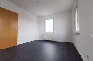 Wohnung mieten in Huttenstraße, 06842 Innenstadt, 4 Zimmer im 1.Obergeschoß